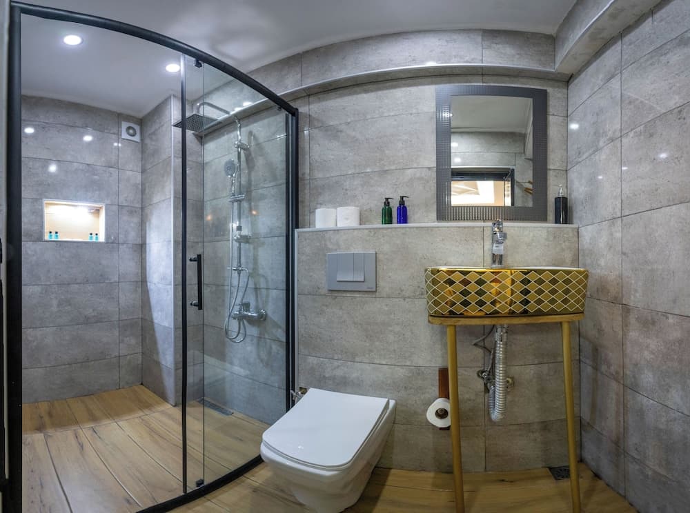 Mansion Valeria - Image 3