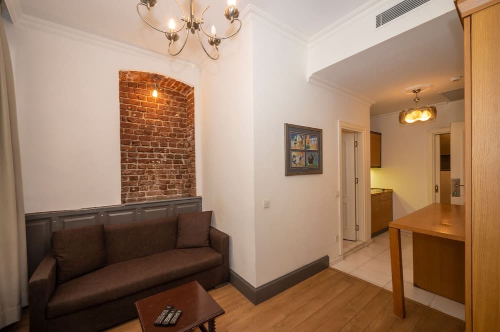 Pera Line Cihangir Hotel - Image 2