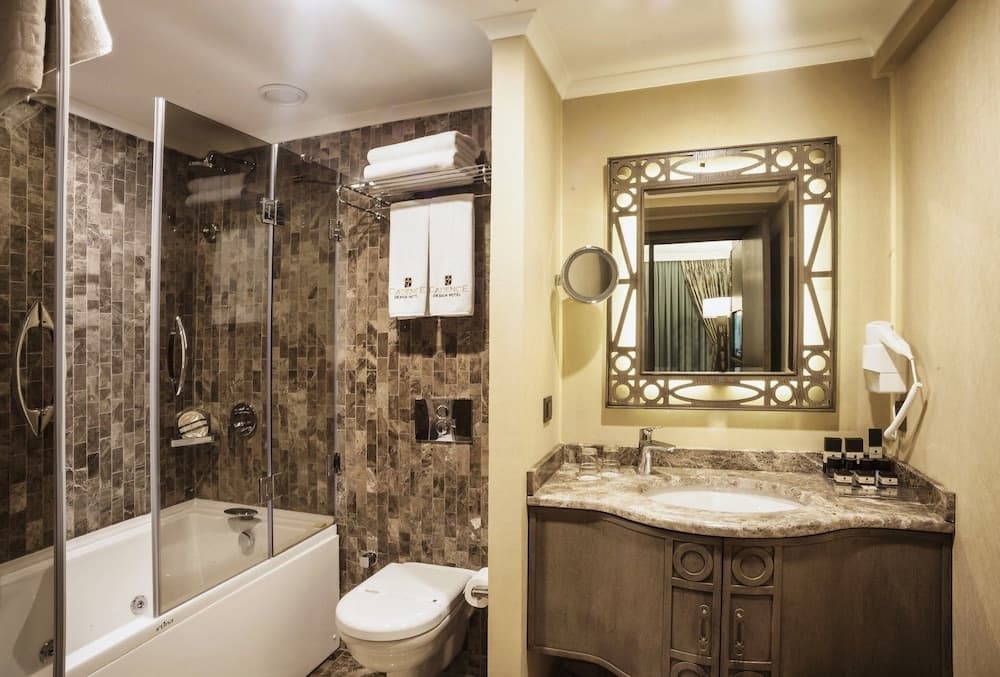 Cadence Design Otel - Image 2