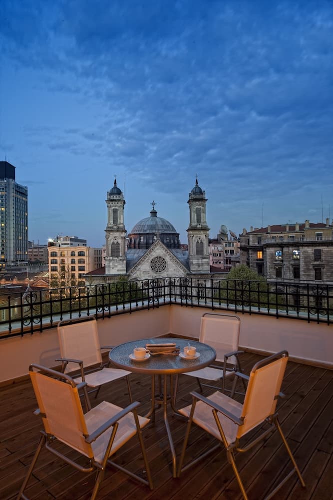 Triada Otel - Image 4