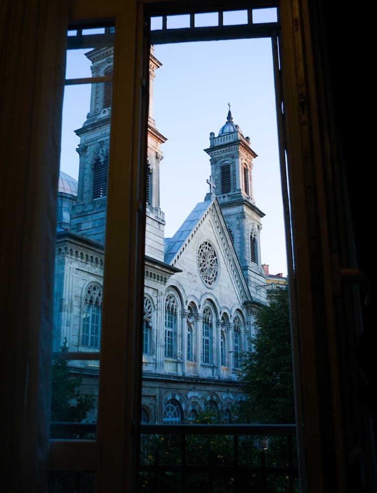 Triada Otel - Image 1