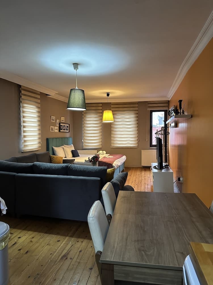 Green Bird Süit - Image 3