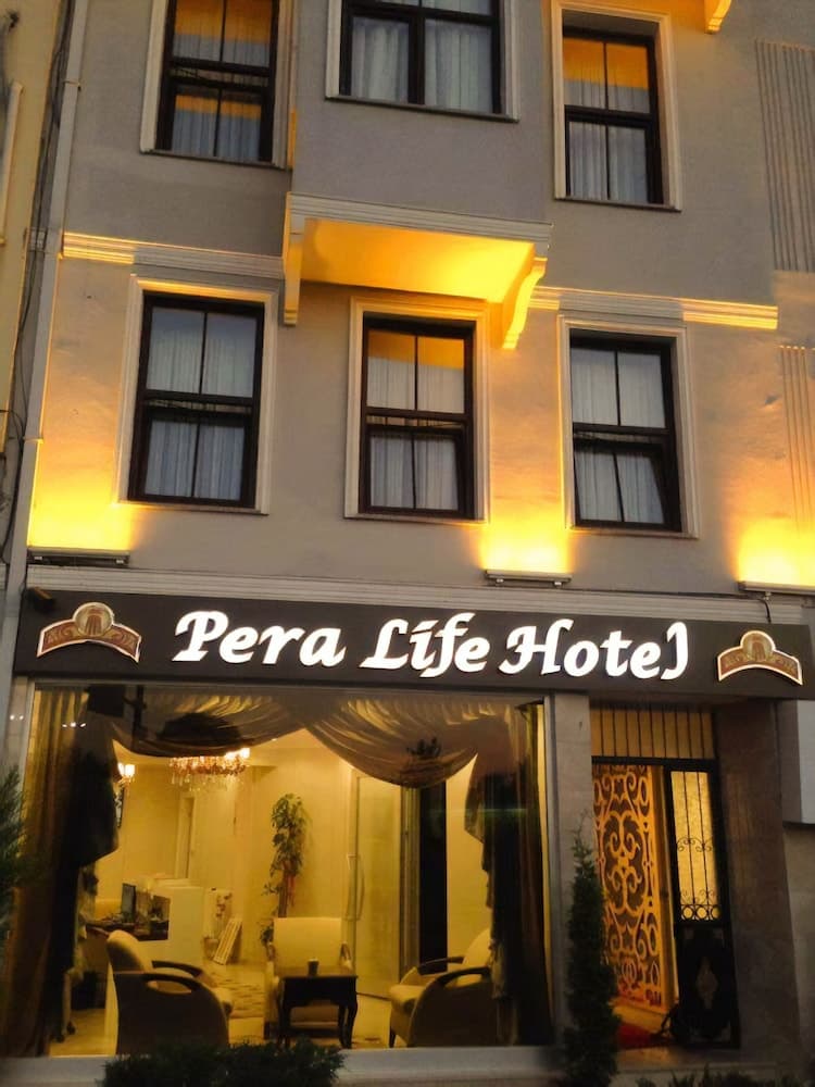 Pera Life Otel - Image 1