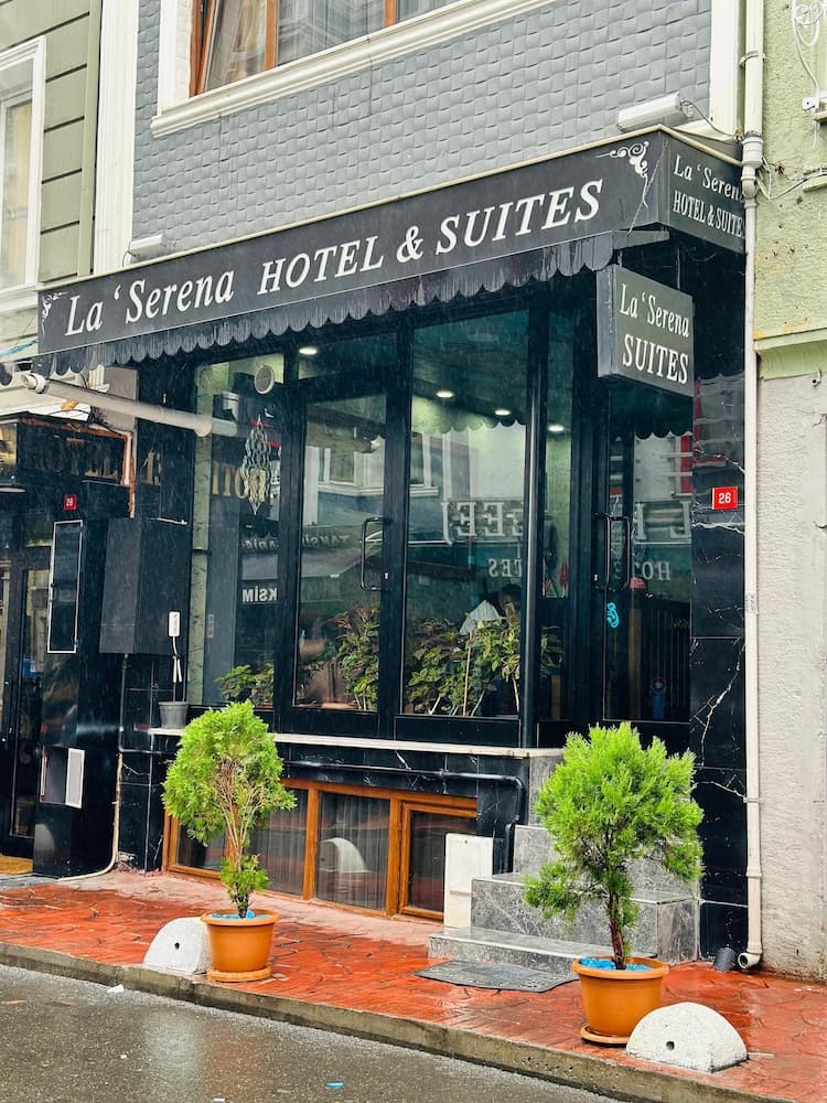 La Serena Otel - Image 1