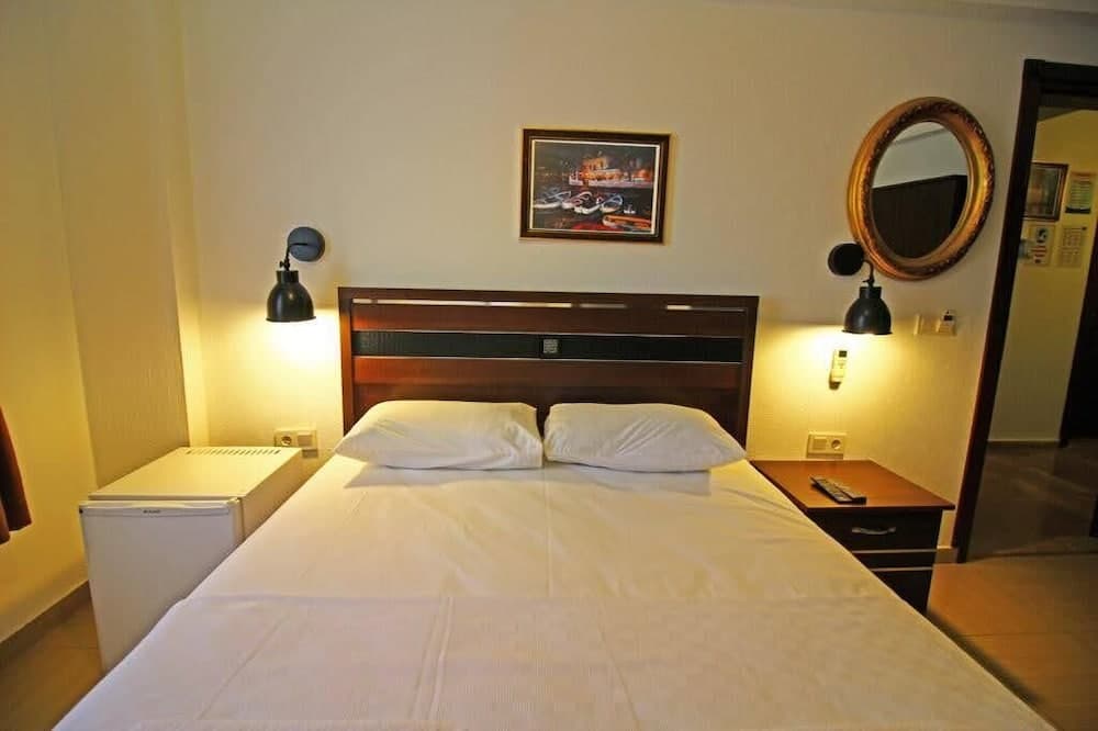 Albatros Otel - Image 2