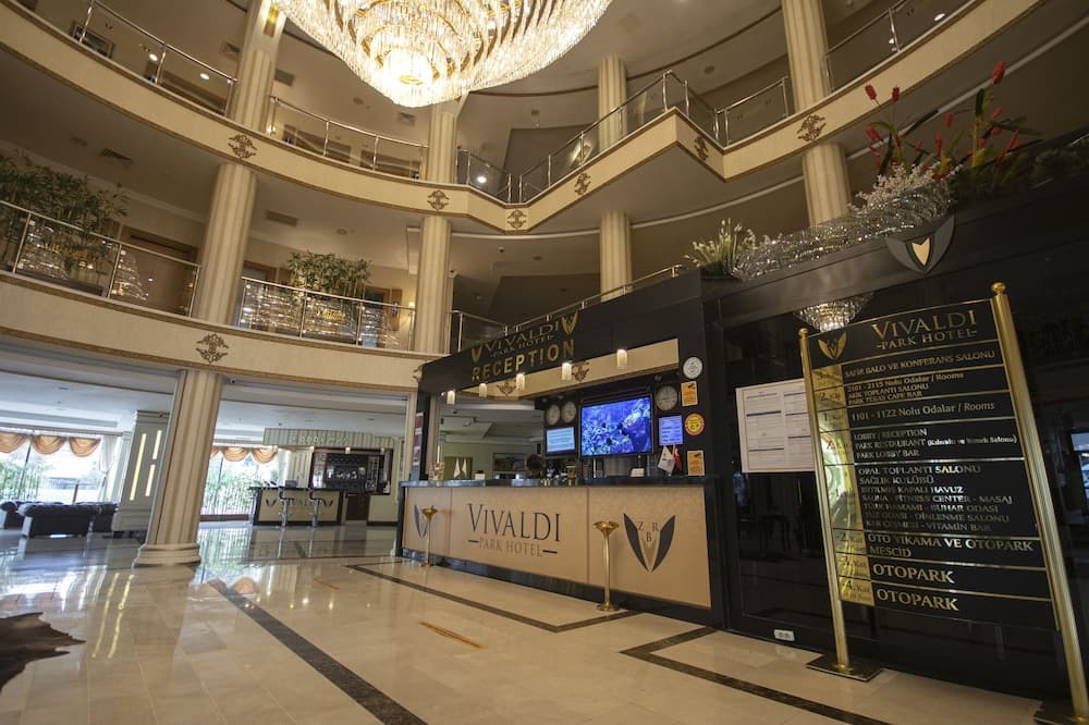 Vivaldi Park Otel - Image 2